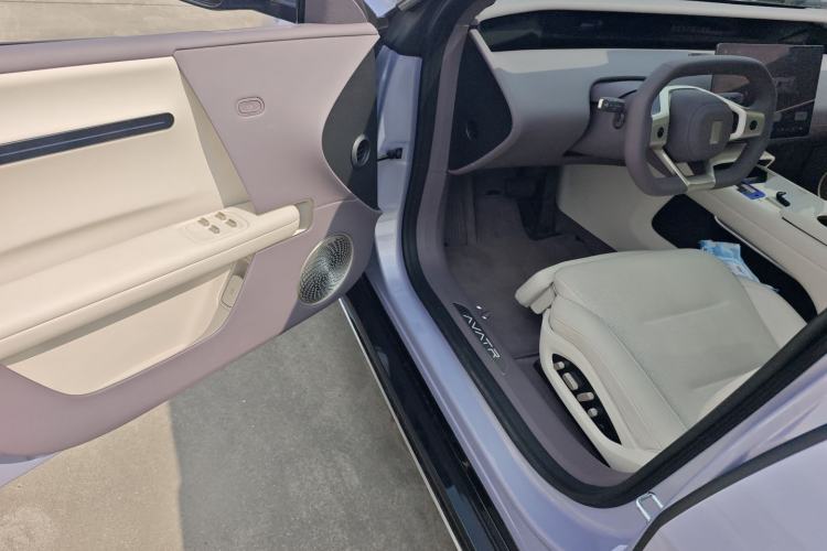 Used Avatr 06 2025 Pro Range-Extended Edition Driver Seat