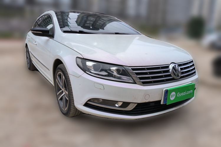 Used Volkswagen FAW-Volkswagen CC 2013 2.0 TSI Luxury Model Front Right 45 Deg