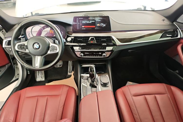 Used BMW 5 Series 2018 Restyled 530Li Leading Edition M Sport Package
