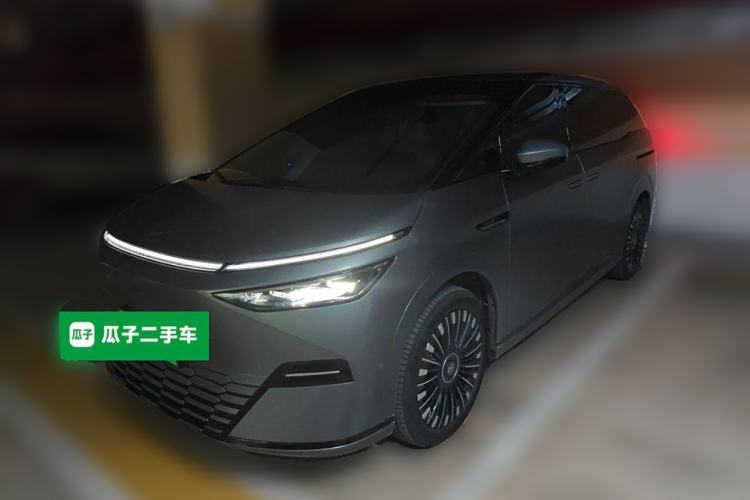 Used XPeng X9 2025 740 Ultra-Long Range Max