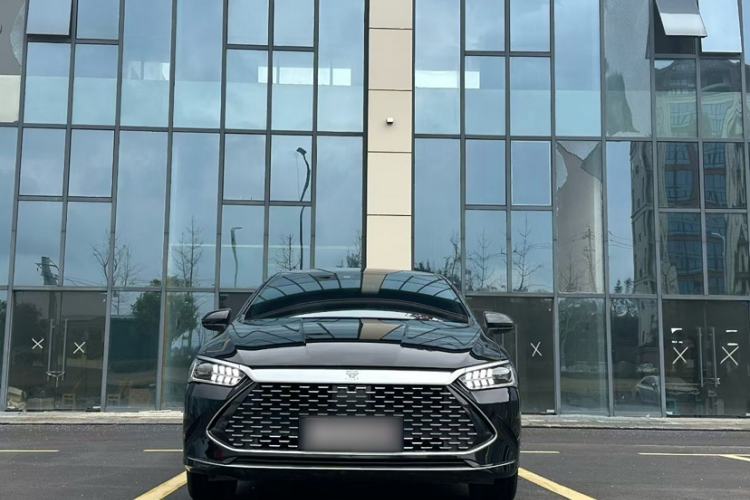 Used BYD Qin PLUS 2024 HONOR Edition DM-i 55KM Leading Model
