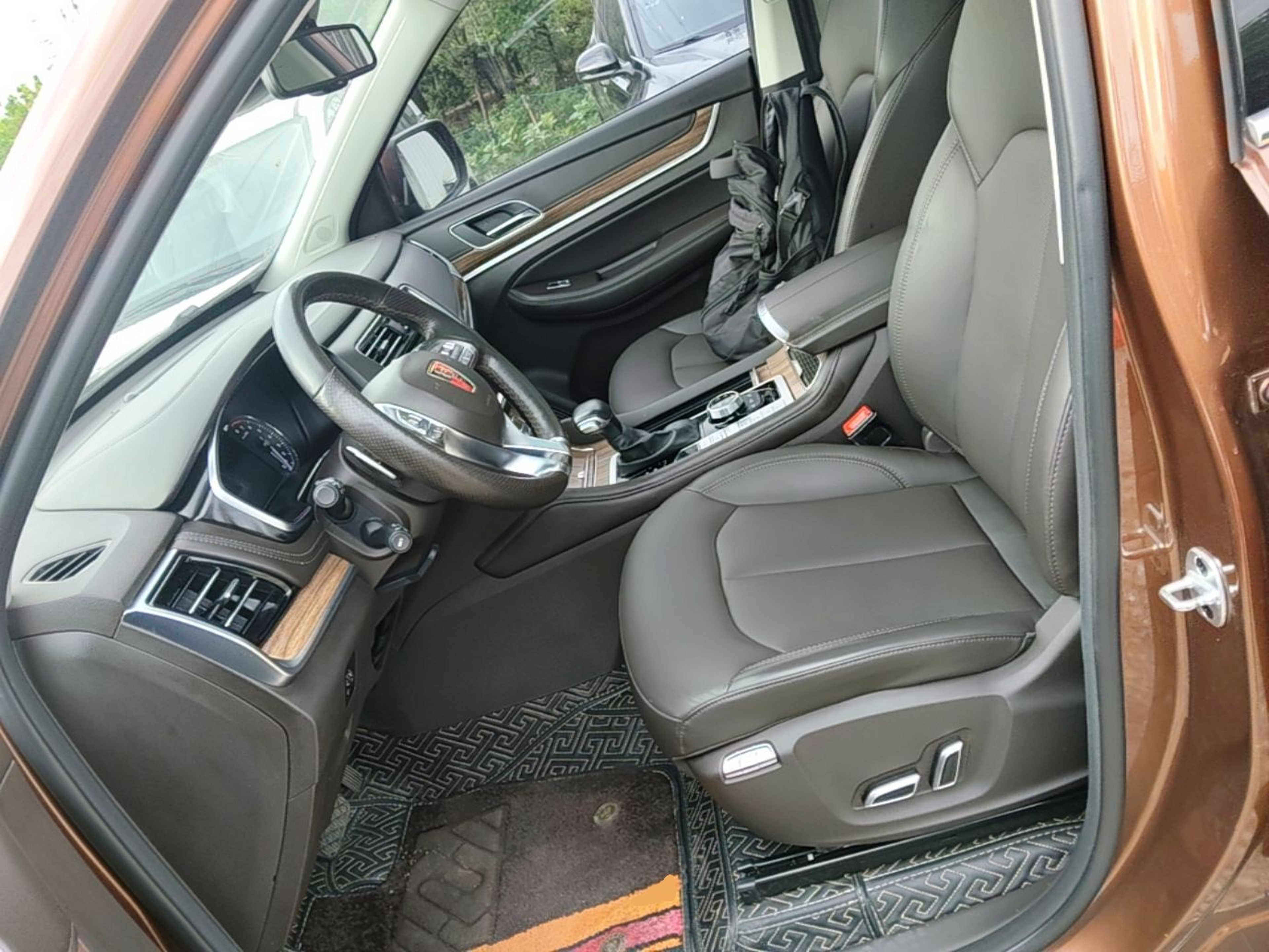 Interior delantero