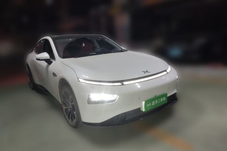 Used XPeng P7 2020 586N Front Right 45 Deg