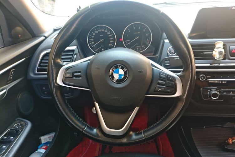 Used BMW 1 Series 2017 118i Sport Edition Steering Wheel