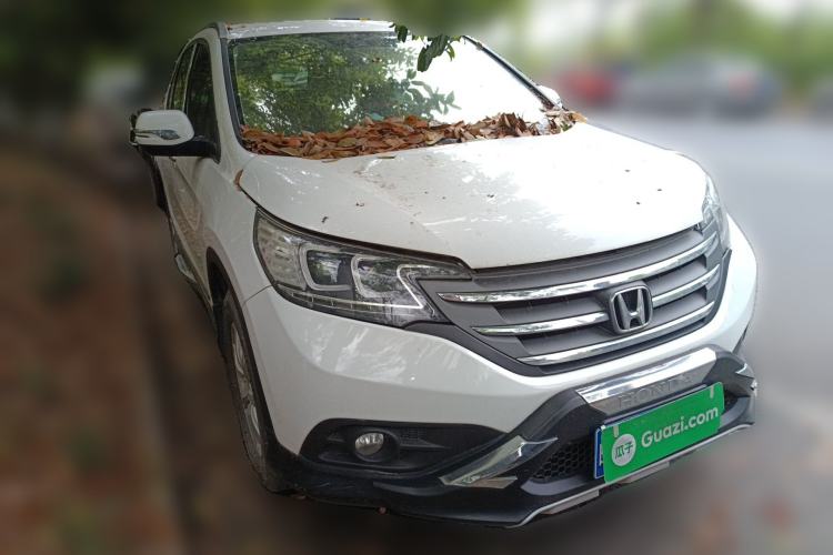 Used Honda CR-V 2012 2.0L two-wheel drive urban version Front Right 45 Deg