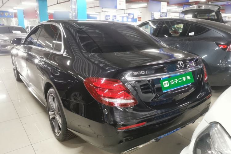 Used Mercedes-Benz E-Class 2019 E 200 L Sport Edition Exterior 2