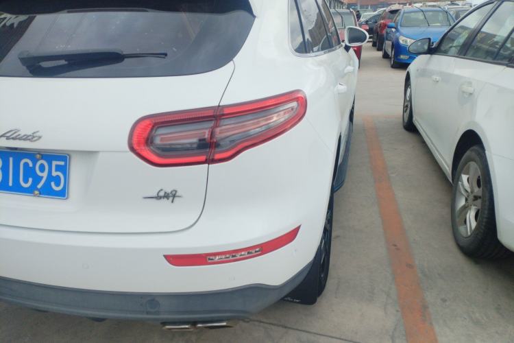 Used Zotye SR9 2017 2.0T Automatic Ultimate Dream Edition
