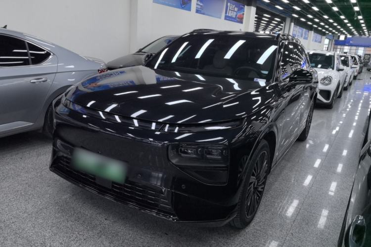 Used XPeng G9 2025 680 Ultra-Long Range All-Wheel Drive Max