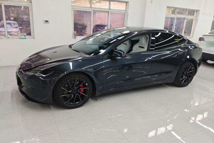 Used Tesla Model 3 2024 High-Performance All-Wheel-Drive Version