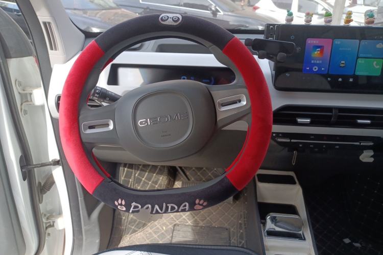 Used Geely Galaxy Panda 2023 Panda Mini 200km Endurance Bear