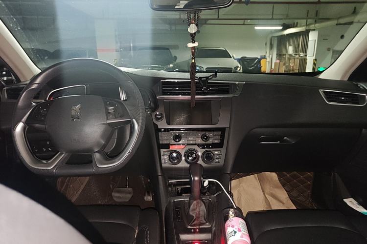 Used DS 6 2016 1.6T Luxury Edition THP160