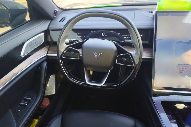 Used NETA S 2023 All-Electric 520 km Range Rear-Drive Version