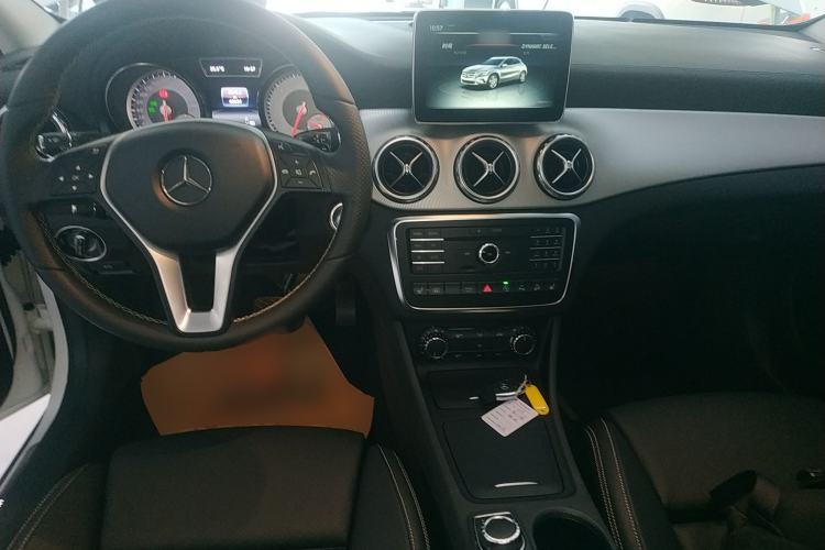 Used Mercedes-Benz GLA 2016 GLA 220 4MATIC Luxury Model