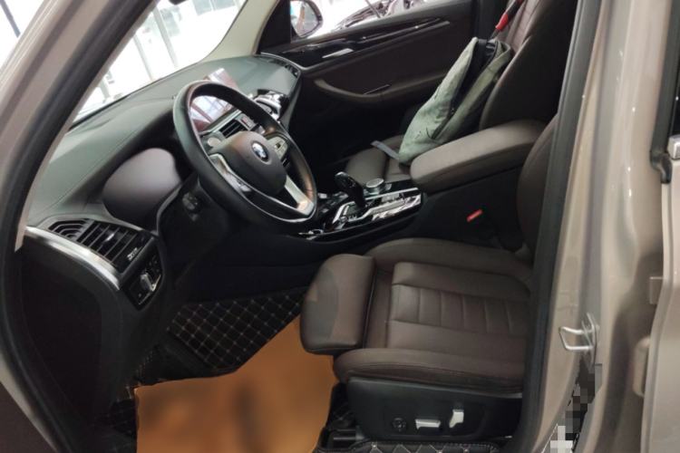 Used BMW X3 2021 xDrive25i Luxury Package Left Front Seat