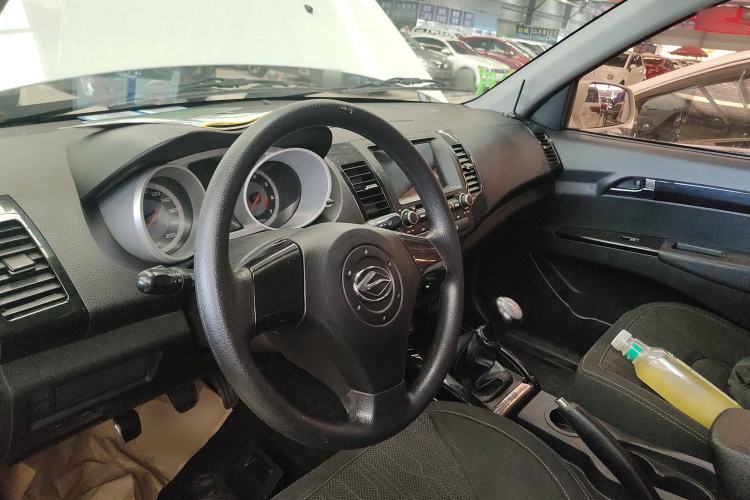 Used Land X8 2014 Explorer Edition 2.0L Urban Pioneer Version