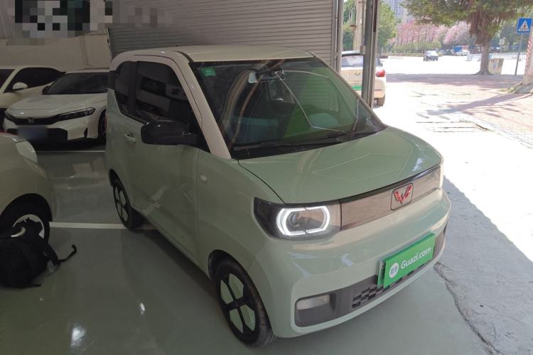 Used Wuling Hongguang MINIEV 2021 Macaron Fashion Model Lithium Iron Phosphate Front Right 45 Deg