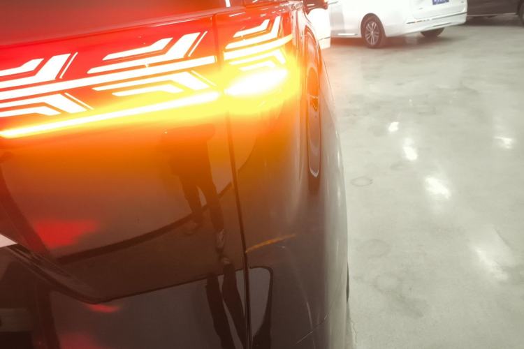 Used Denza D9 2024 DM-i 980 Four-Wheel Drive Prestige Model
