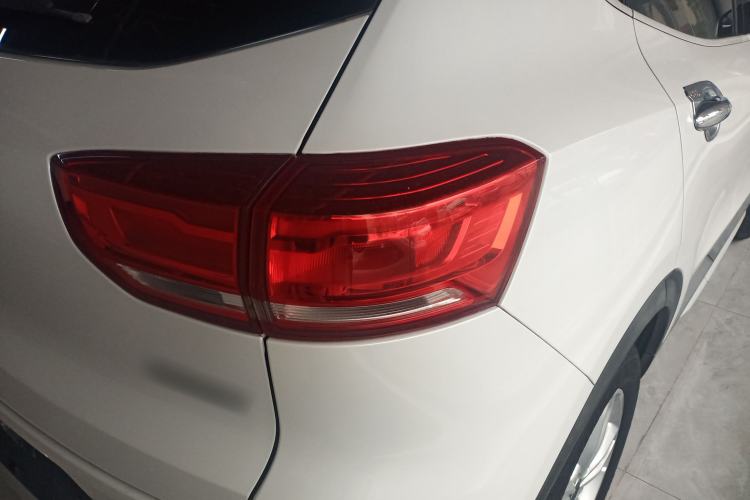 Used Haval H4 2018 Red-Label 1.5 GDIT DCT Fashion Edition Right Rear Taillight