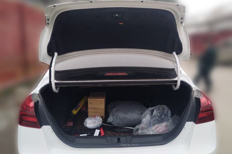 Used Geely Auto Emgrand 2019 Leading Edition 1.5L CVT Upward-Connected Model China VI Standard