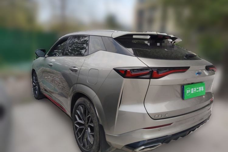 Used CHANGAN OSHAN Z6 2022 Blue Whale 1.5T DCT Luxury Model
