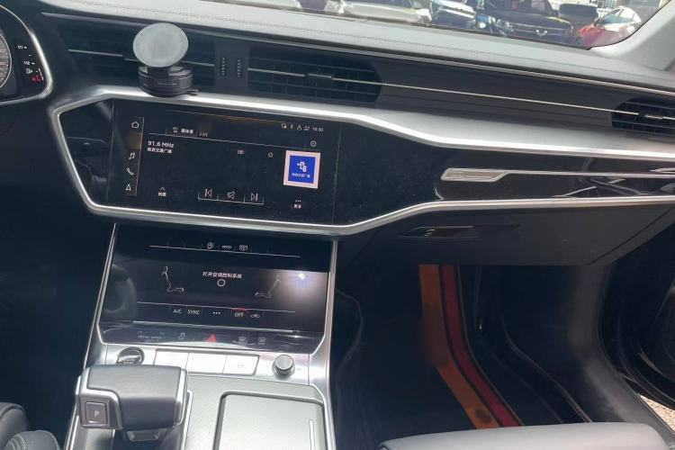 Used Audi A6L 2023 40 TFSI Luxury Prestige Edition Audio And AC Panel