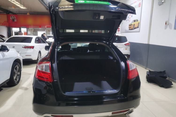 Used Honda Crosstour 2016 2.4L Luxury Edition