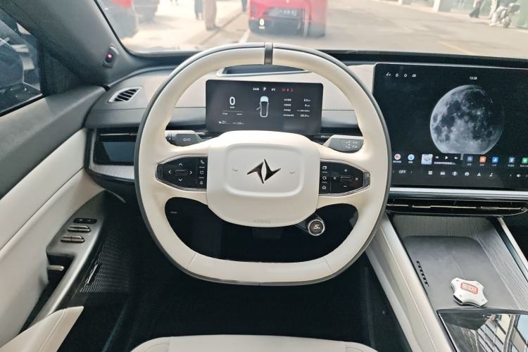 Used Dongfeng eπ eπ007 2024 620 Pro Version
