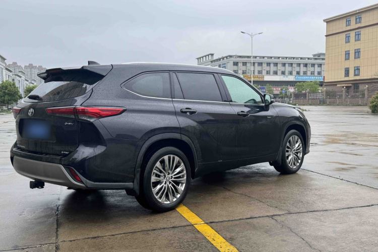 Used Toyota Highlander 2024 2.5L Smart Electric Hybrid Dual-Engine Four-Wheel Drive Prestige Version – 7 Seats