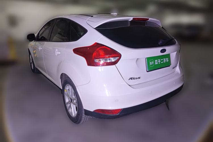 Used Ford Focus 2017 Hatchback 1.6L Automatic Fashion Edition Smart Drive Version
