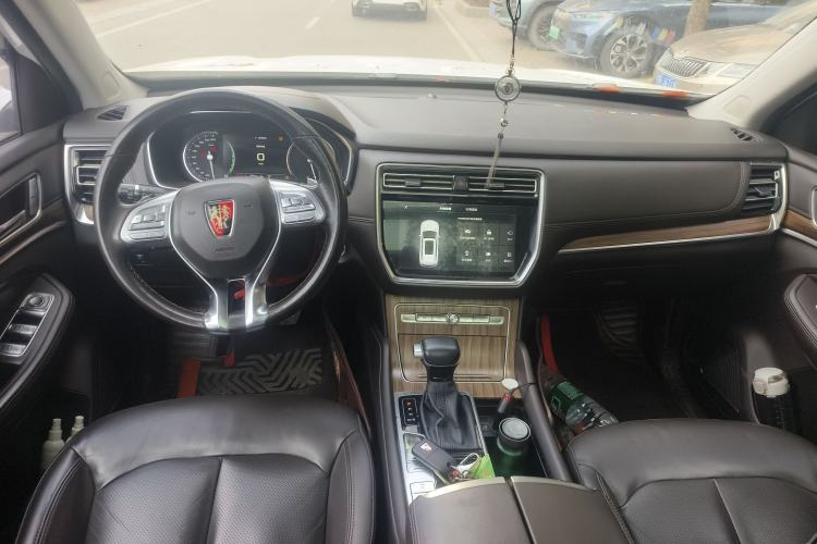 Used Roewe RX8 2018 30T Smart Connectivity Two-Wheel Drive Supreme Edition