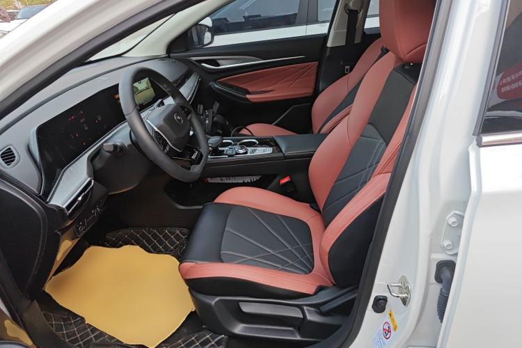 Used CHANGAN Eado 2023 Changan Edition PLUS Blue Whale NE 1.4T GDI DCT Prestige Version
