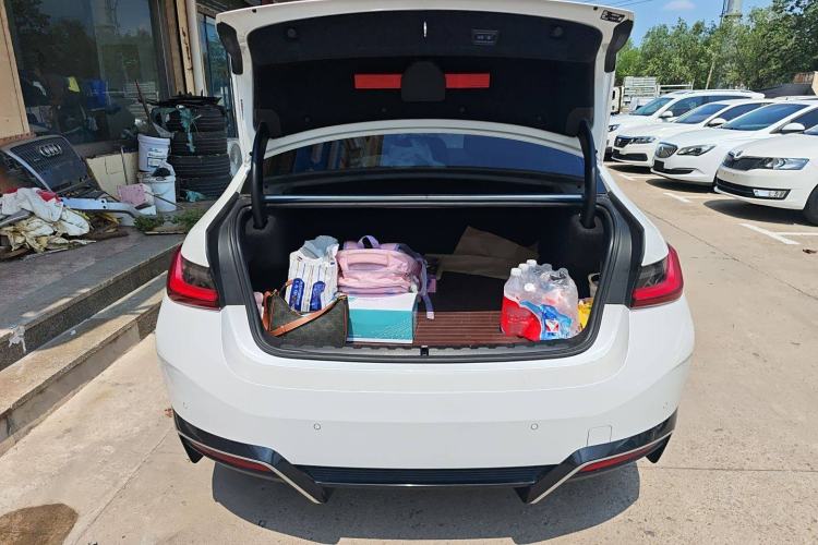 Used BMW i3 2024 eDrive 35 L