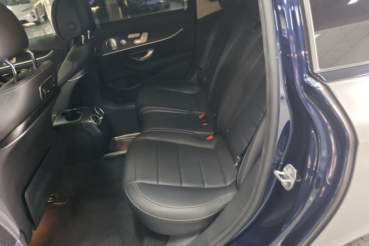 Used Mercedes-Benz E-Class 2018 E 300 L Sport Luxury Edition Left Rear Seat