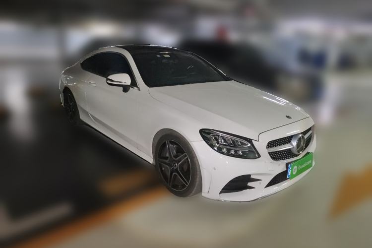 Used Mercedes-Benz C-Class 2020 C 260 Coupe Front Right 45 Deg