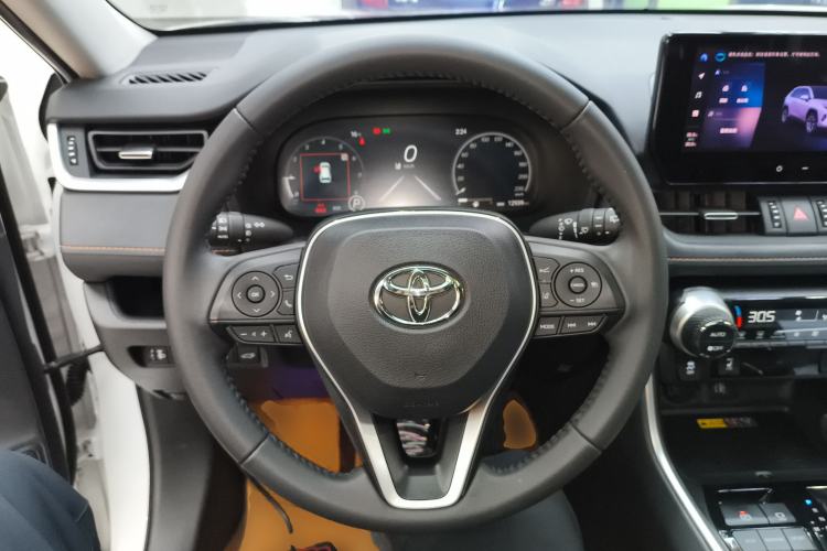 Used Toyota RAV4 2024 2.0L CVT Two-Wheel Drive Fashion Plus Edition Steering Wheel
