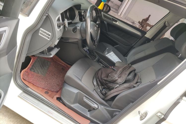 Used Volkswagen Golf Sportsvan 2016 230TSI Automatic Trend Edition