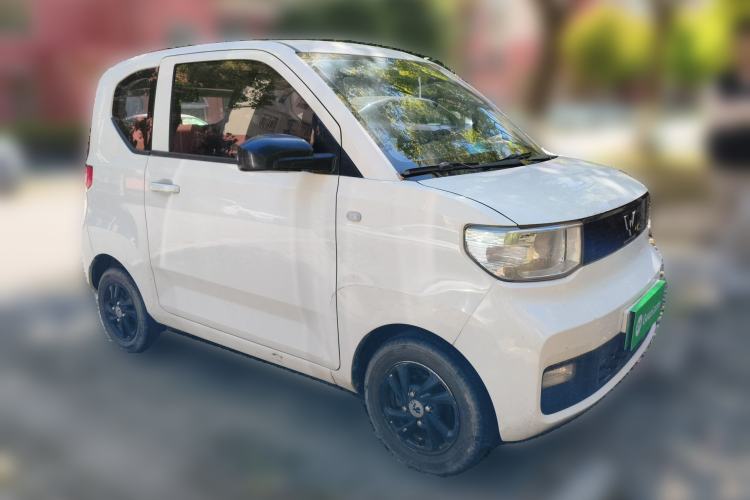 Used Wuling Hongguang MINIEV 2020 Enjoyment Model Lithium Iron Phosphate Front Right 45 Deg