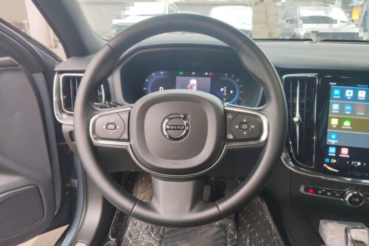 Used Volvo S60 2024 B4 Zhiyi Luxury Edition