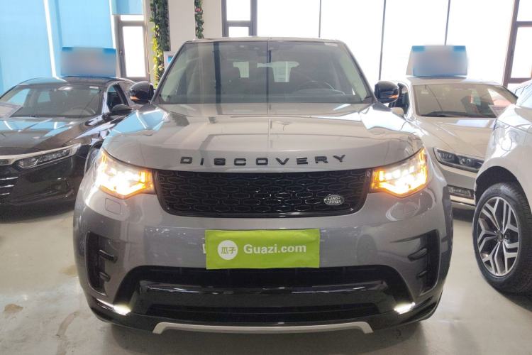 Used Land Rover Discovery 2020 2.0T SE Front