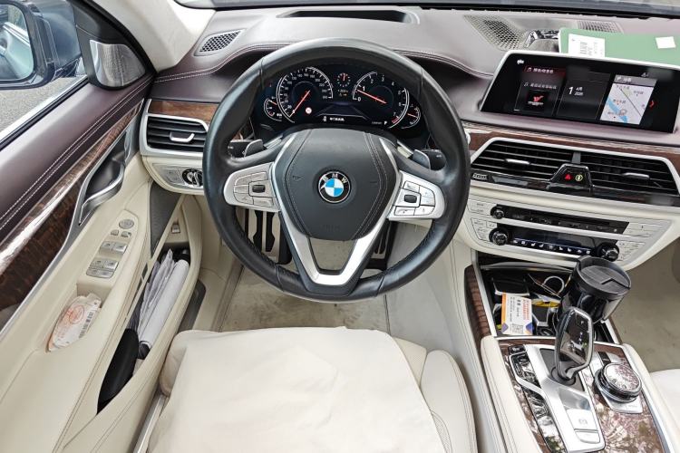 Used BMW 7 Series 2018 740Li xDrive Luxury Edition M Sport Package Black Flame Version
