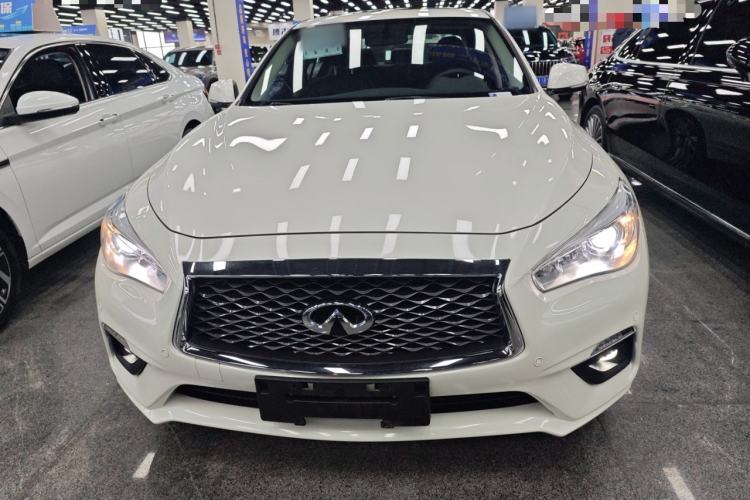 Used Infiniti Q50L 2018 2.0T Comfort Edition China VI Standard Front