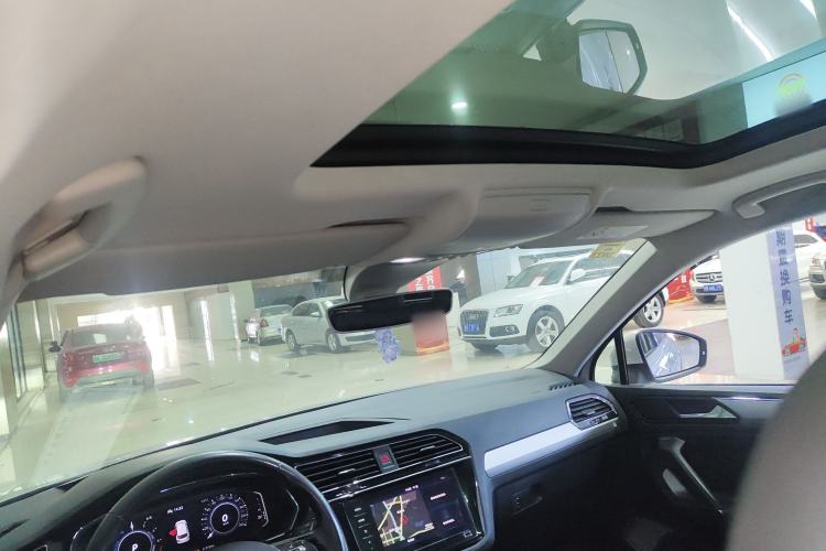 Used Volkswagen Tiguan L New Energy 2021 430 PHEV Plug-in Hybrid Prestige Edition Headliner