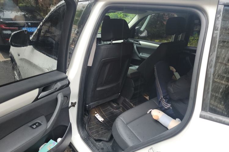 Used BMW X3 2016 sDrive20i
