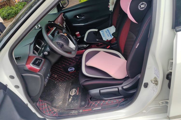 Used Nissan Lannia 2016 1.6L CVT Smart Cool Edition Left Front Seat