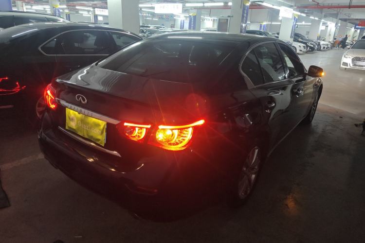 Used Infiniti Q50L 2016 2.0T Enjoyment Edition Rear Right 45 Deg