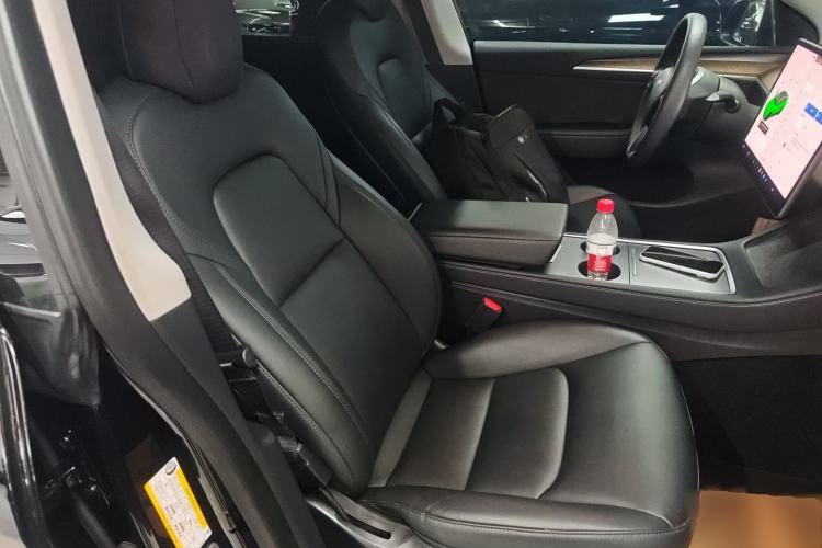 Used Tesla Model Y 2021 Long-Range All-Wheel-Drive Version 3D7