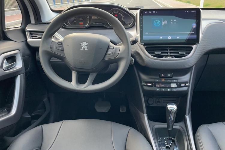 Used Peugeot 2008 2014 1.6L Automatic Fashion Edition
