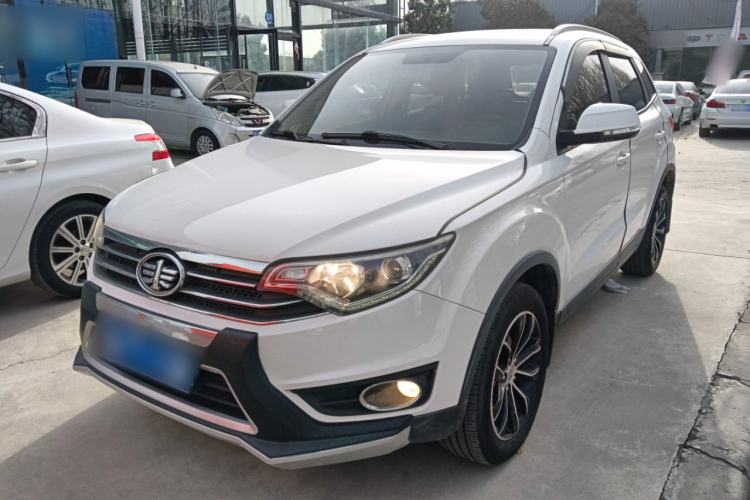 Used FAW Senya R7 2016 1.6L Manual Luxury Model