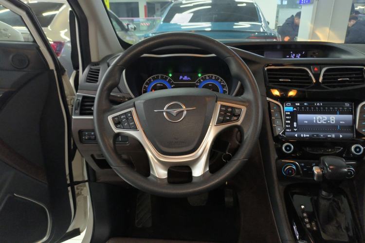 Used Haima Fumei F7 2017 1.5T 7-Seater Automatic Standard Edition Steering Wheel