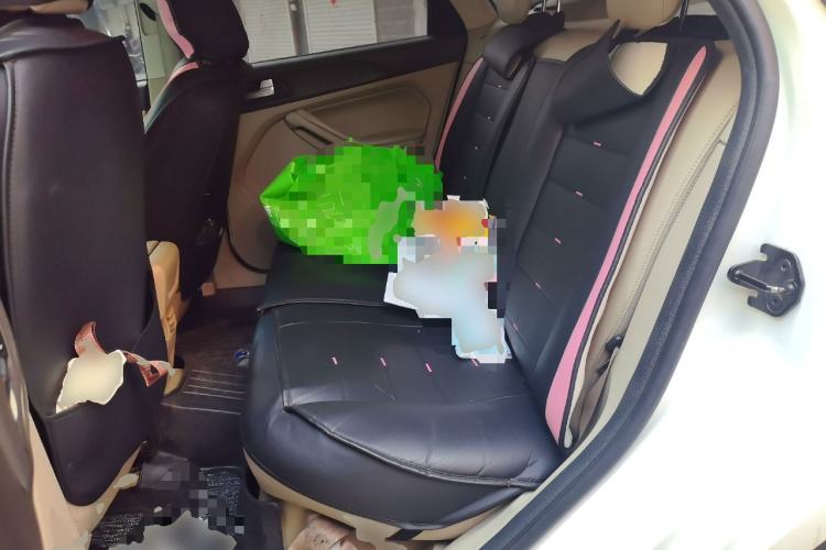 Used Ford Focus 2011 Hatchback 1.8L Automatic Fashion Edition